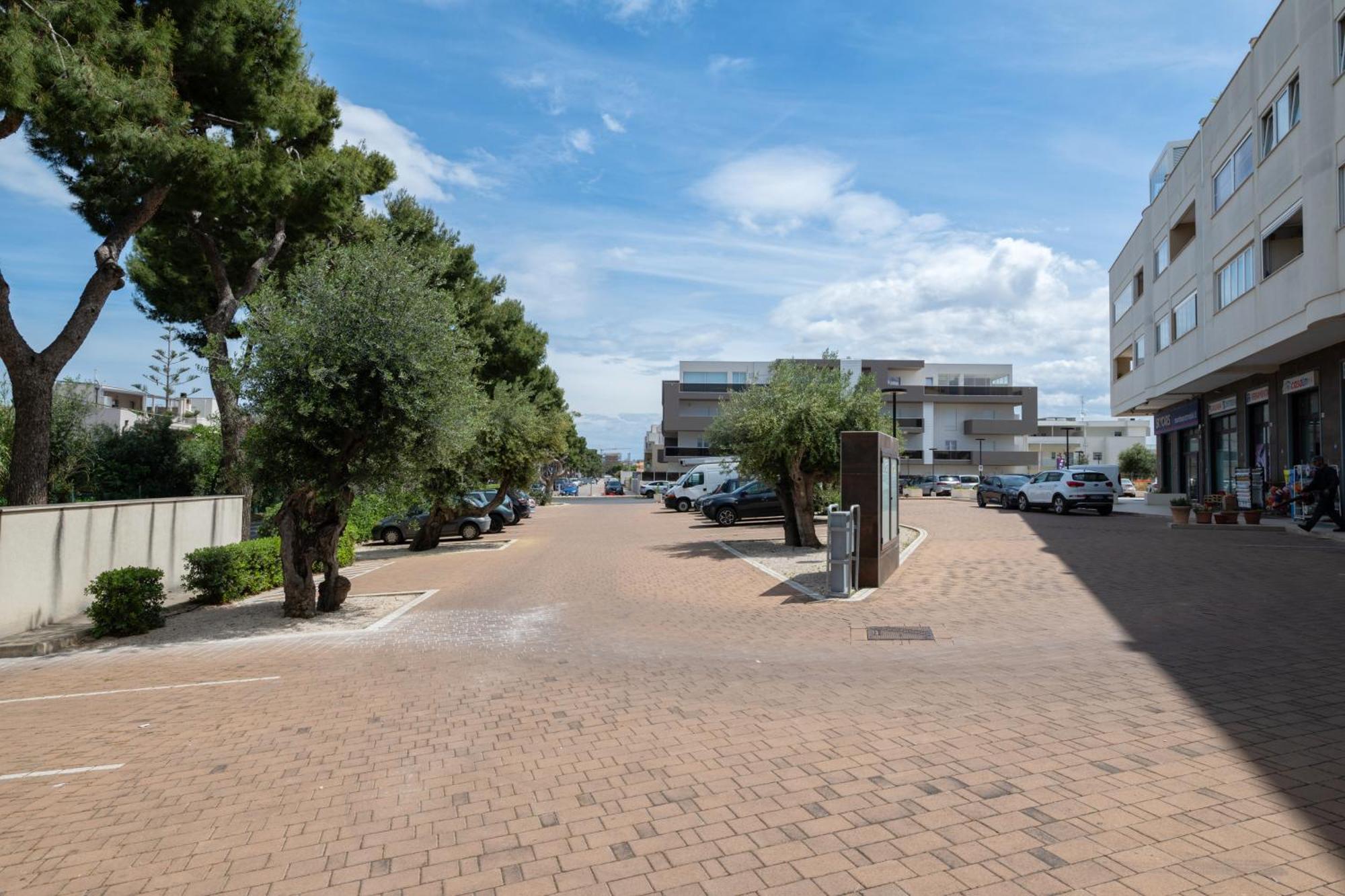 Monopoli Favolosa - Spacious 100Mq Apt. W/ Parking Exterior foto